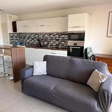Apartment Superbe T3 Proche Remparts 2 Places De Parking Aigues-Mortes